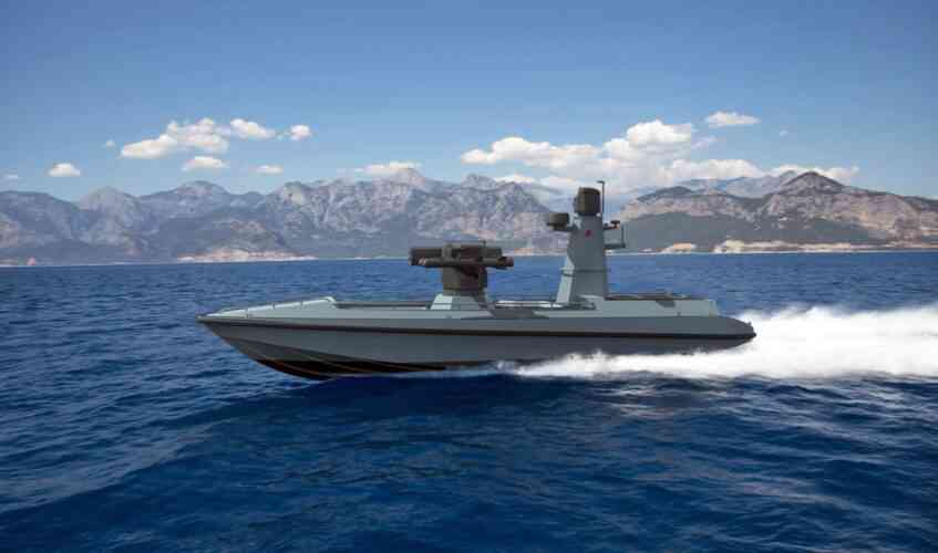 Türkiye’nin ilk muharip insansız deniz aracı “ULAQ” tanıtıldı