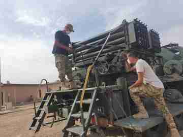 TSK, Libya Silahlı Kuvvetlerine çok namlulu roketatar eğitimi veriyor