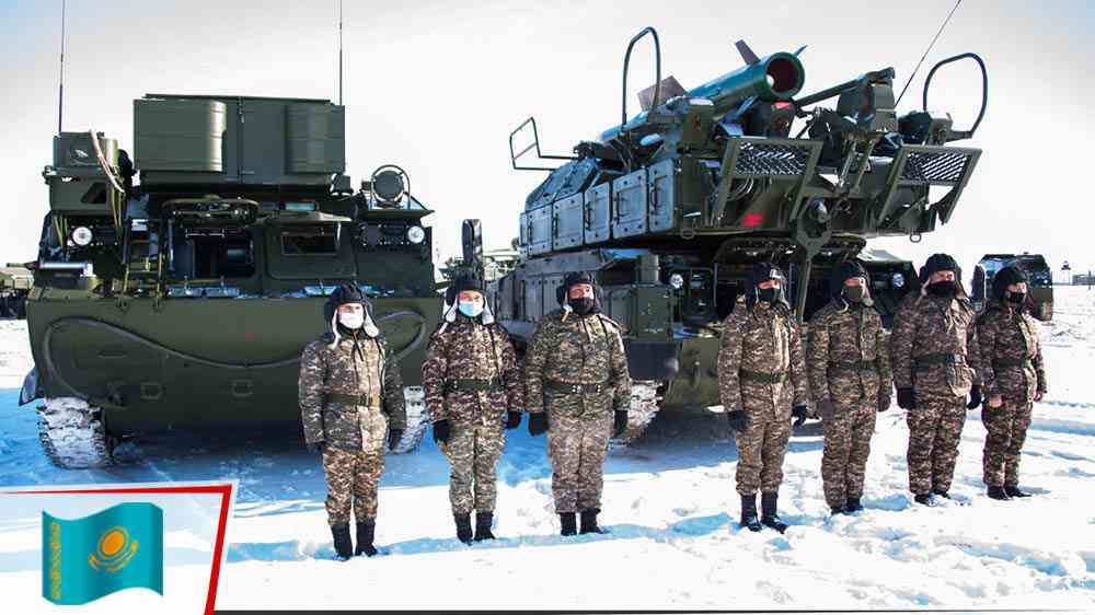 Kazakistan Buk-M2E hava savunma sistemini teslim aldı