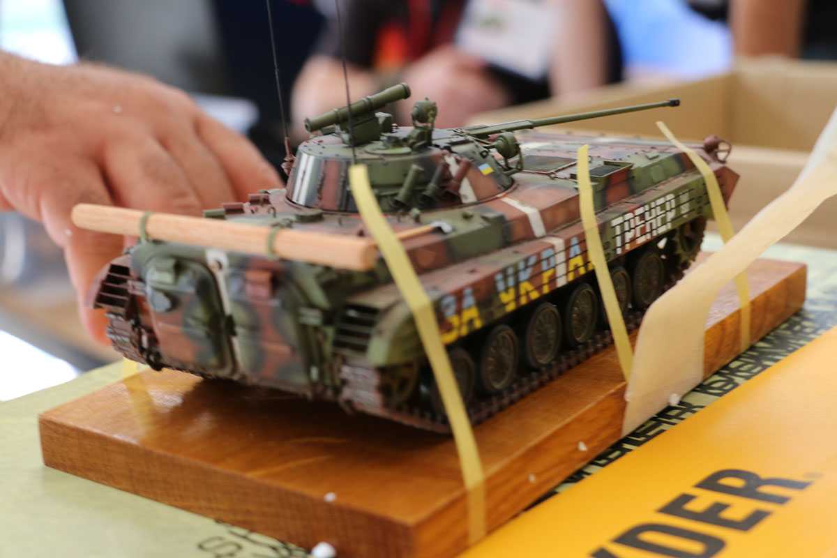 Askeri araçlar model meraklıları Ankara'da buluştu 
